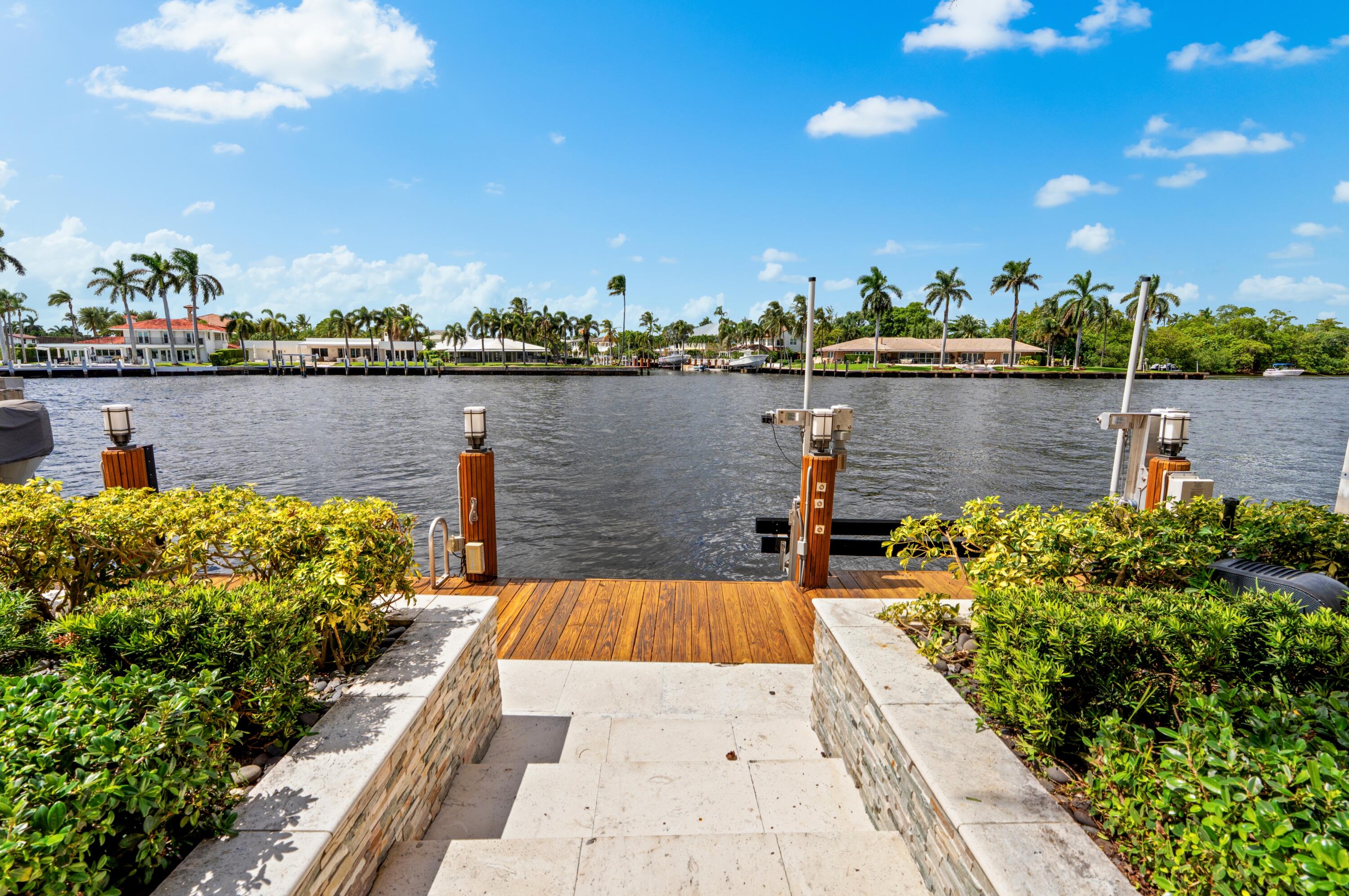2307 N Riverside Dr Pompano Beach, FL 33062
