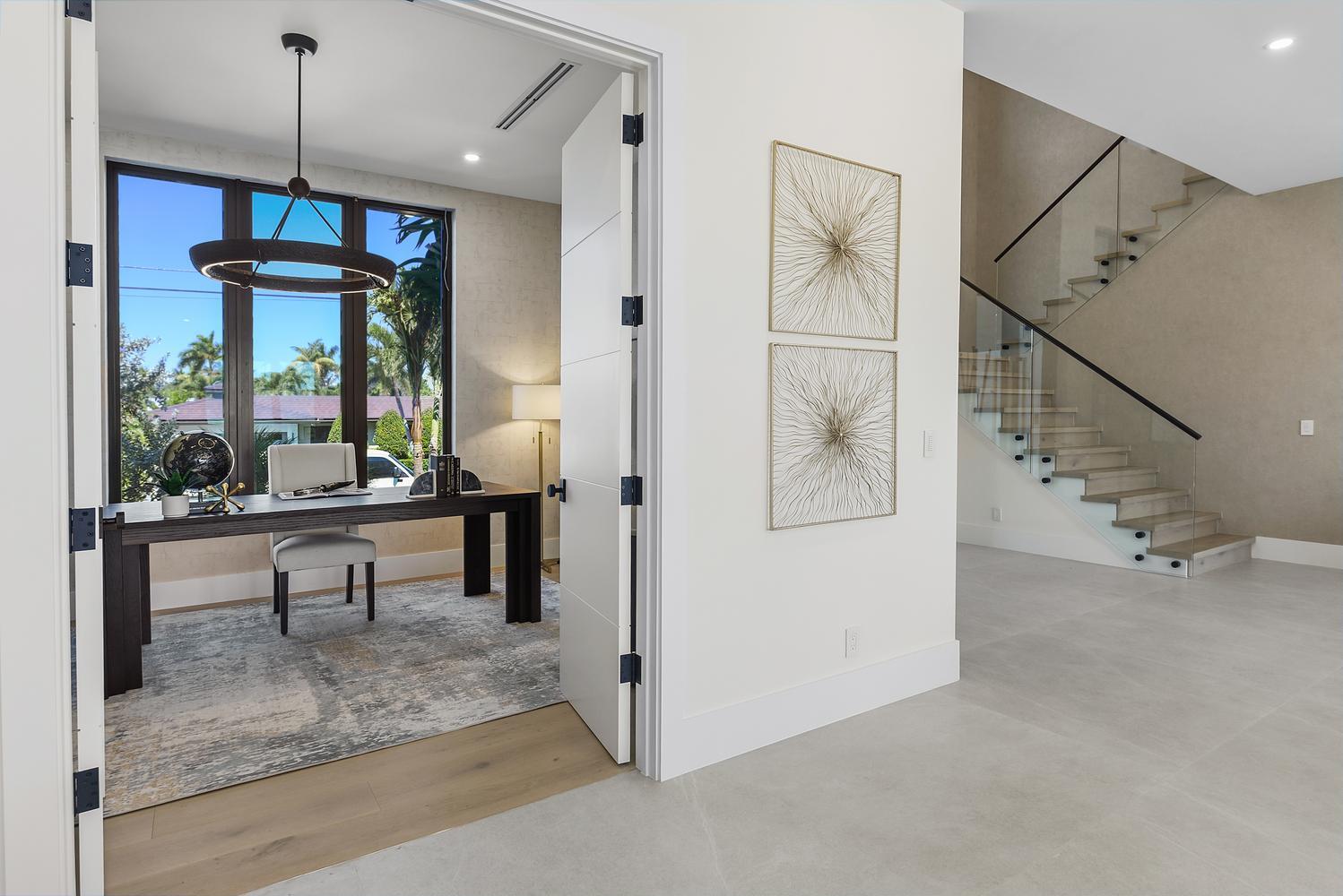 2856 NE 26th St Fort Lauderdale, FL 33305