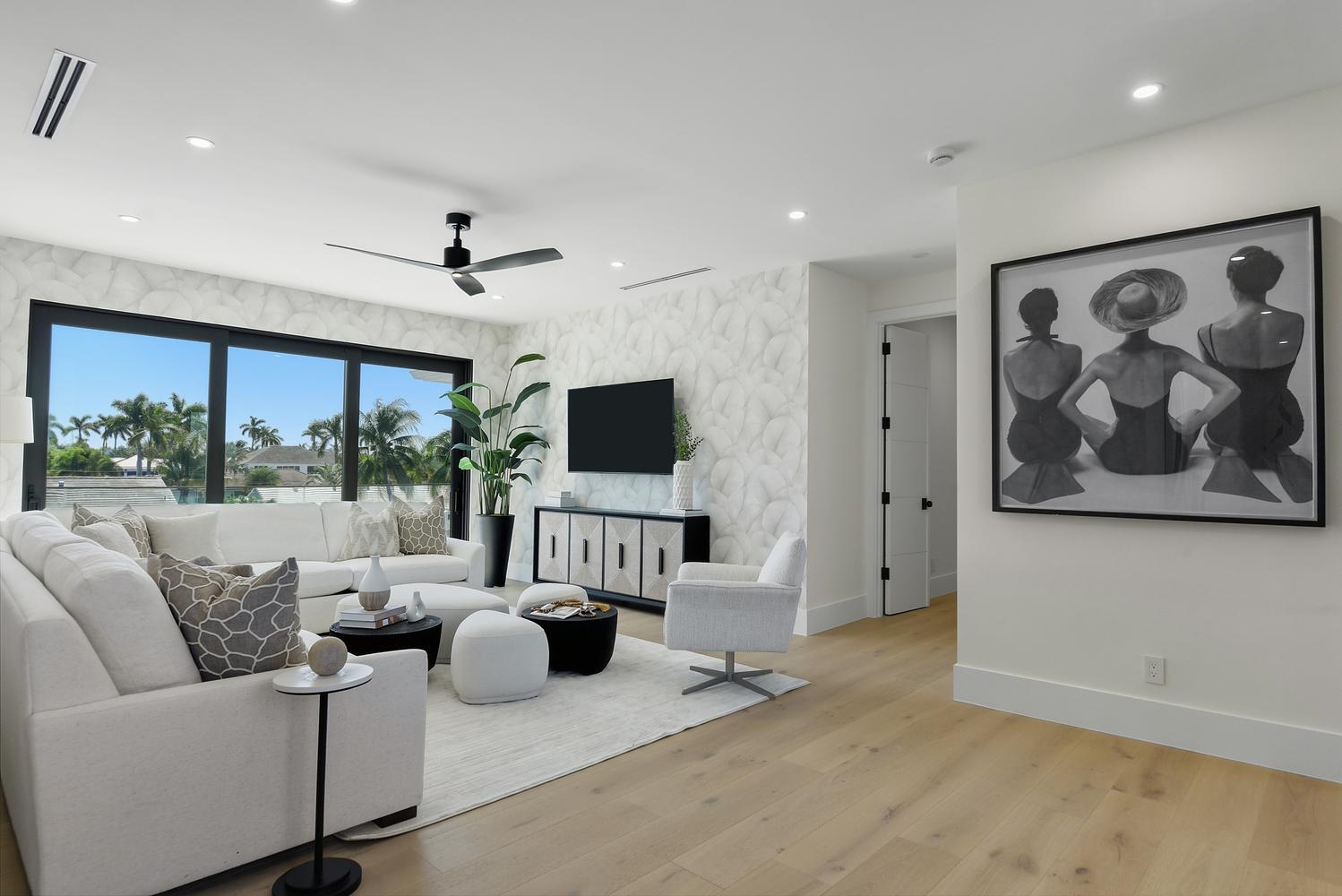 2856 NE 26th St Fort Lauderdale, FL 33305