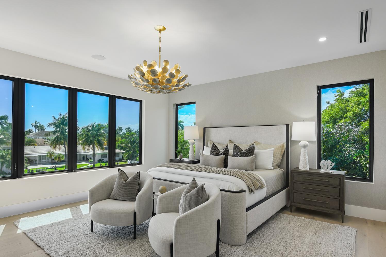 2856 NE 26th St Fort Lauderdale, FL 33305