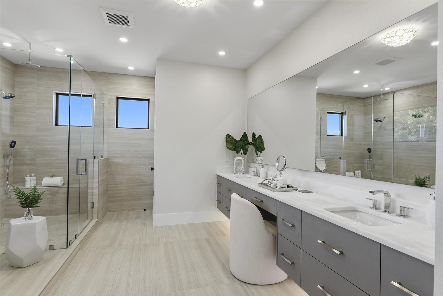 2856 NE 26th St Fort Lauderdale, FL 33305