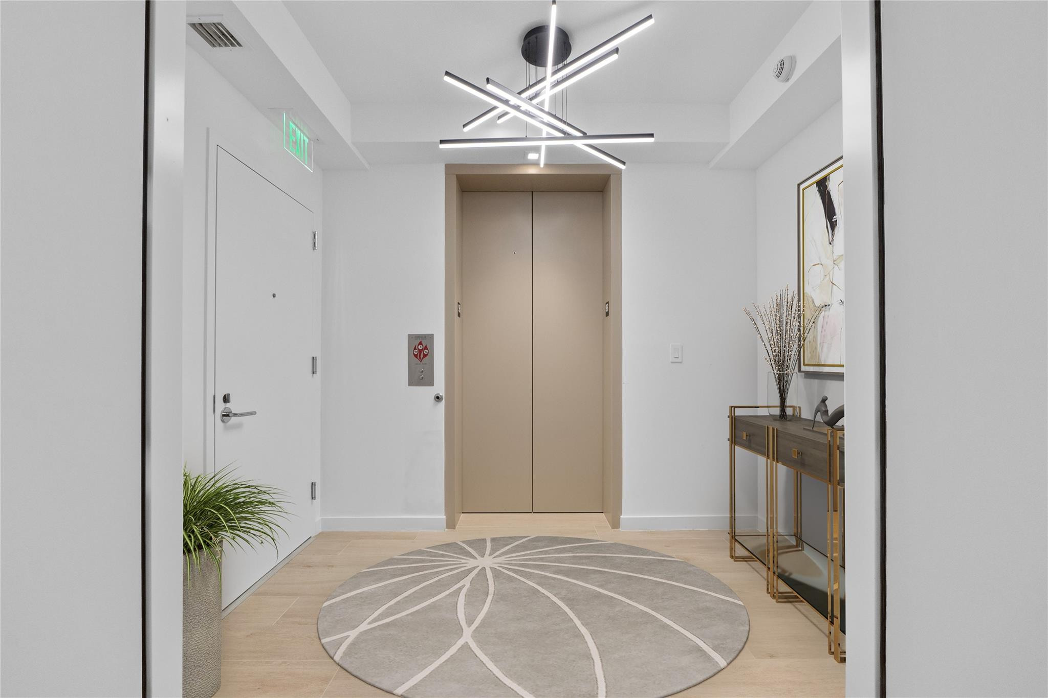 1116 N Ocean #904 Pompano Beach, FL 33062