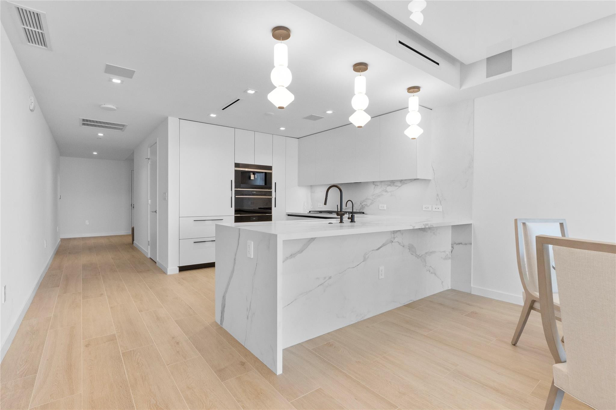 1116 N Ocean #904 Pompano Beach, FL 33062