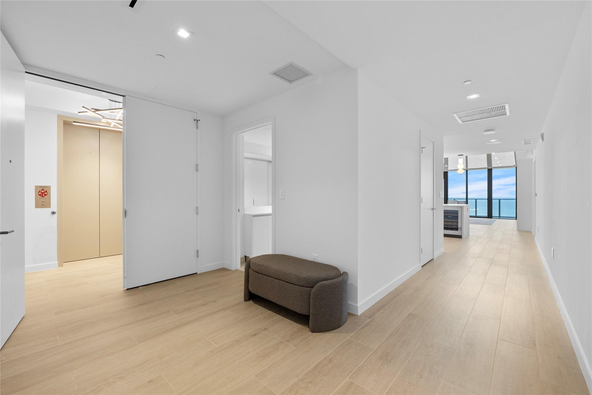 1116 N Ocean #904 Pompano Beach, FL 33062