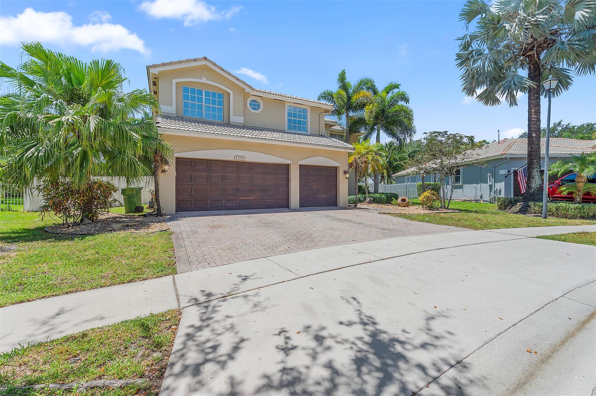13702 NW 10th Ct