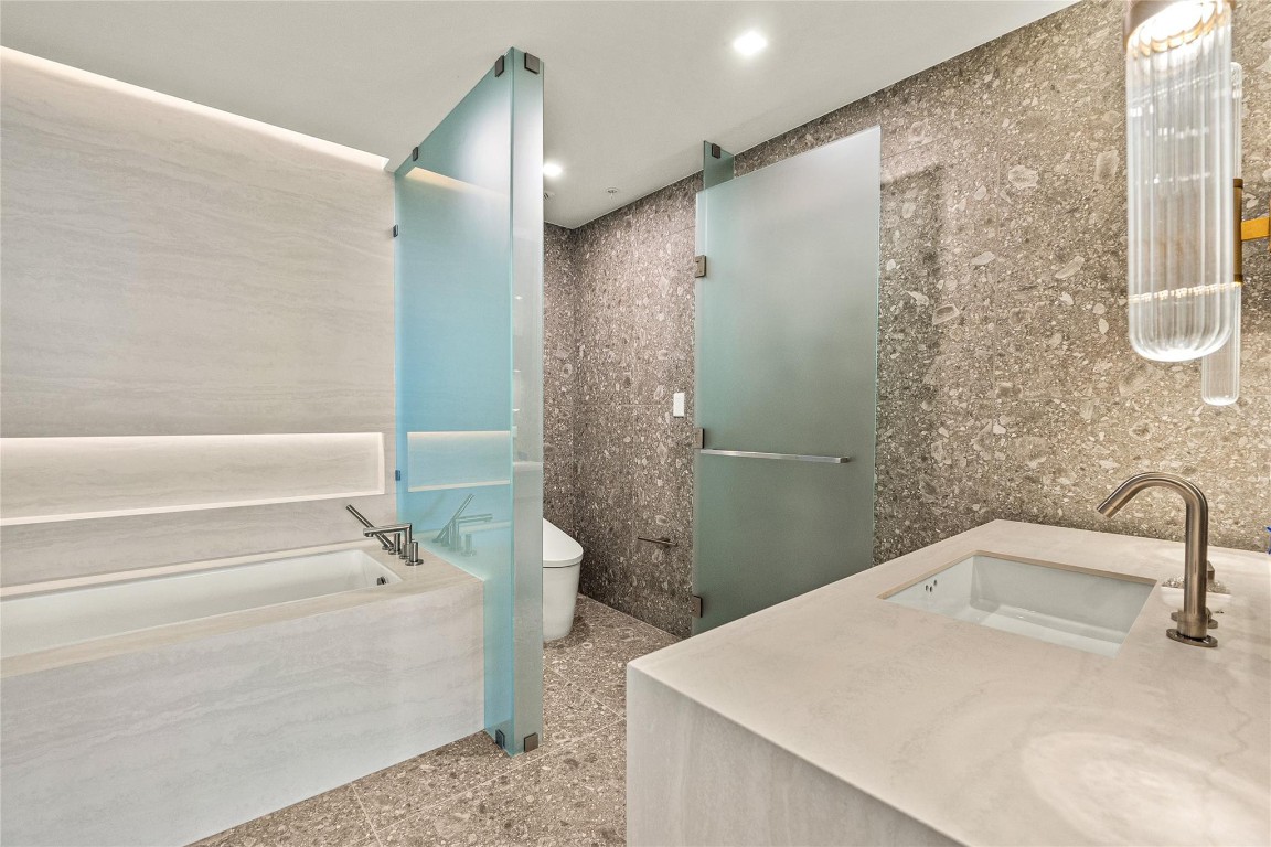 900 N Ocean #1604 Pompano Beach, FL 33062