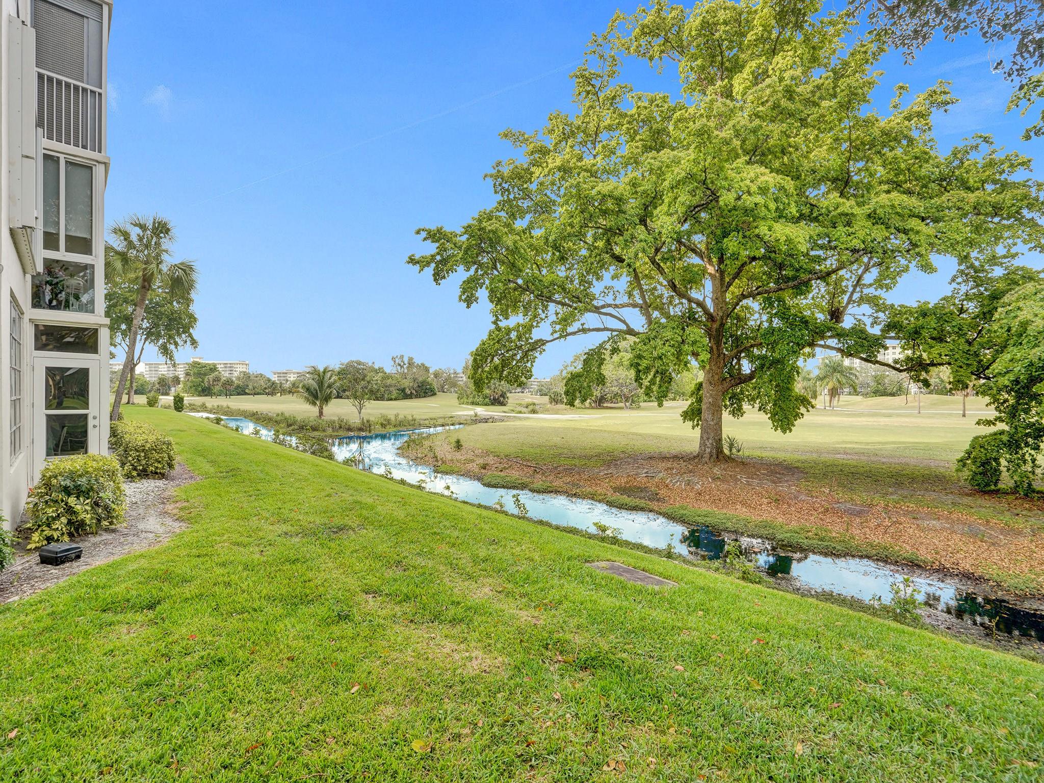 2901 S Palm Aire Dr #507,Pompano Beach, FL 33069