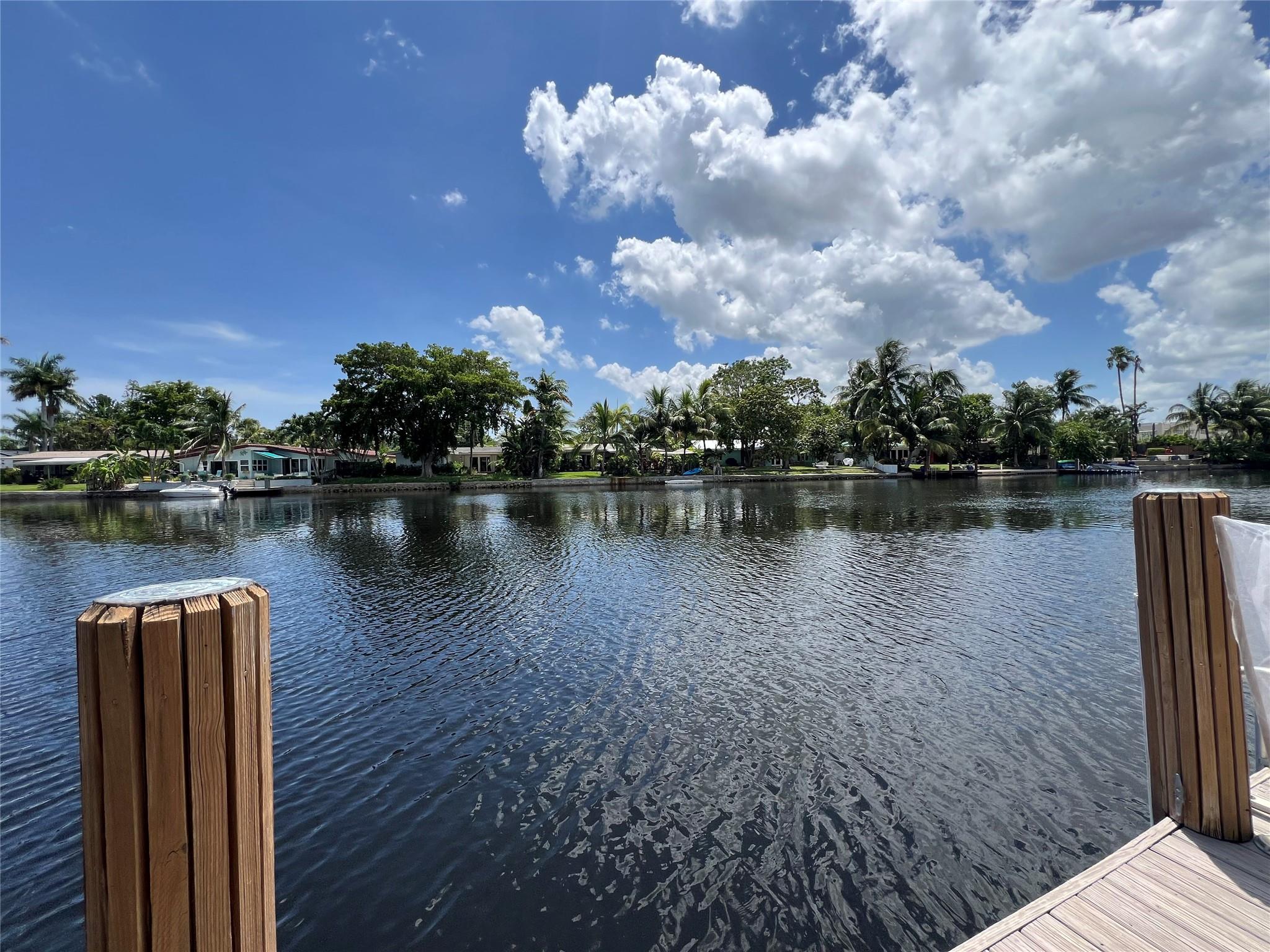 18 Middlesex Dr #18