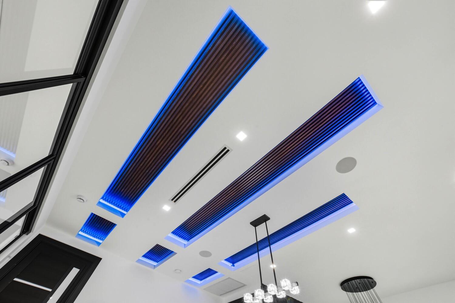 2581 NE 50th St Lighthouse Point, FL 33064