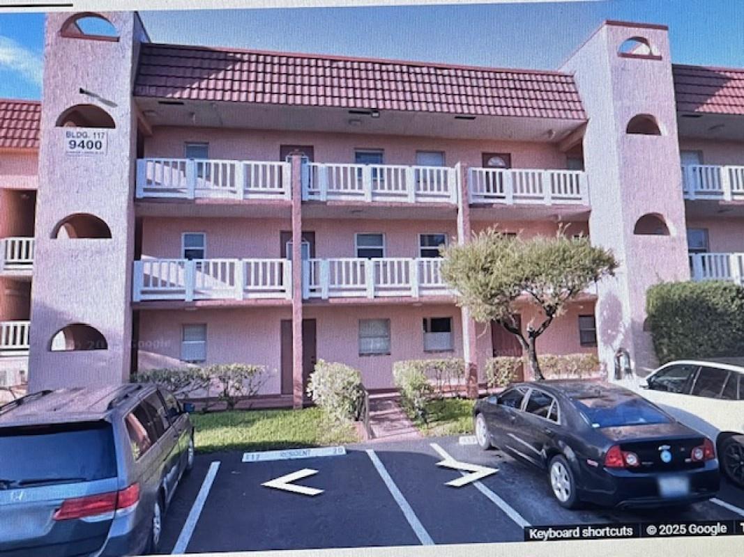 9400 Sunrise Lks Blvd #107