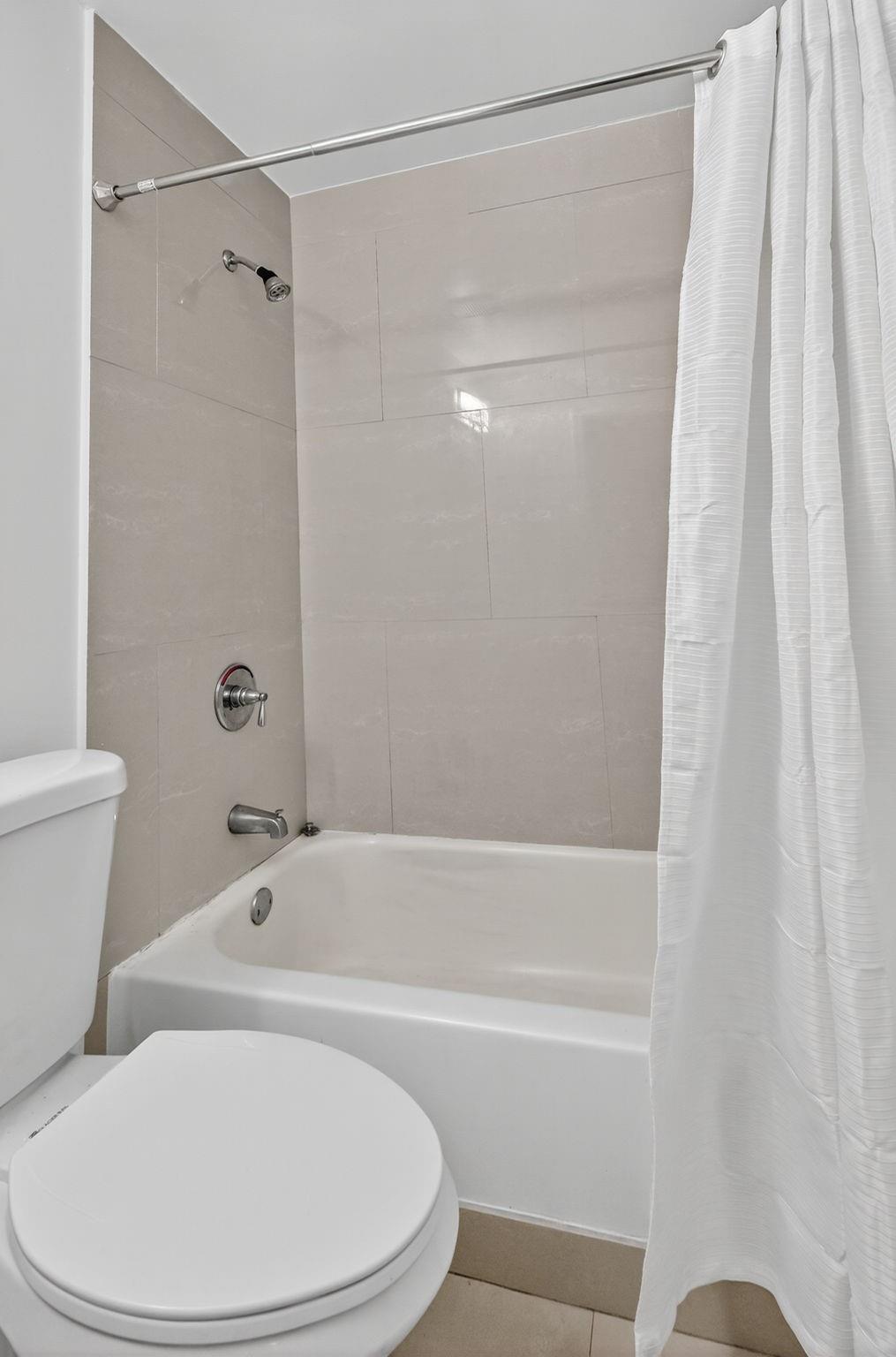 6103 NW 116th Pl #6103 Doral, FL 33178