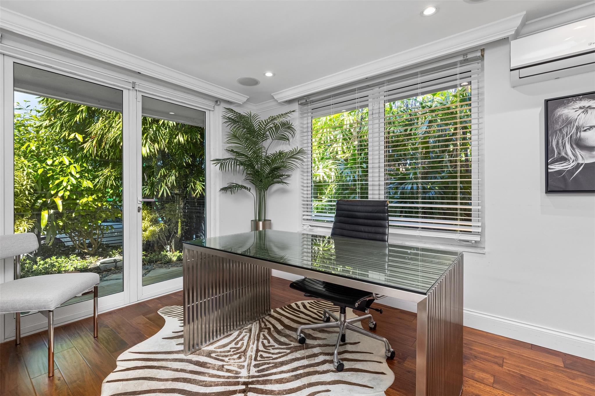 2880 NE 24th Pl Fort Lauderdale, FL 33305