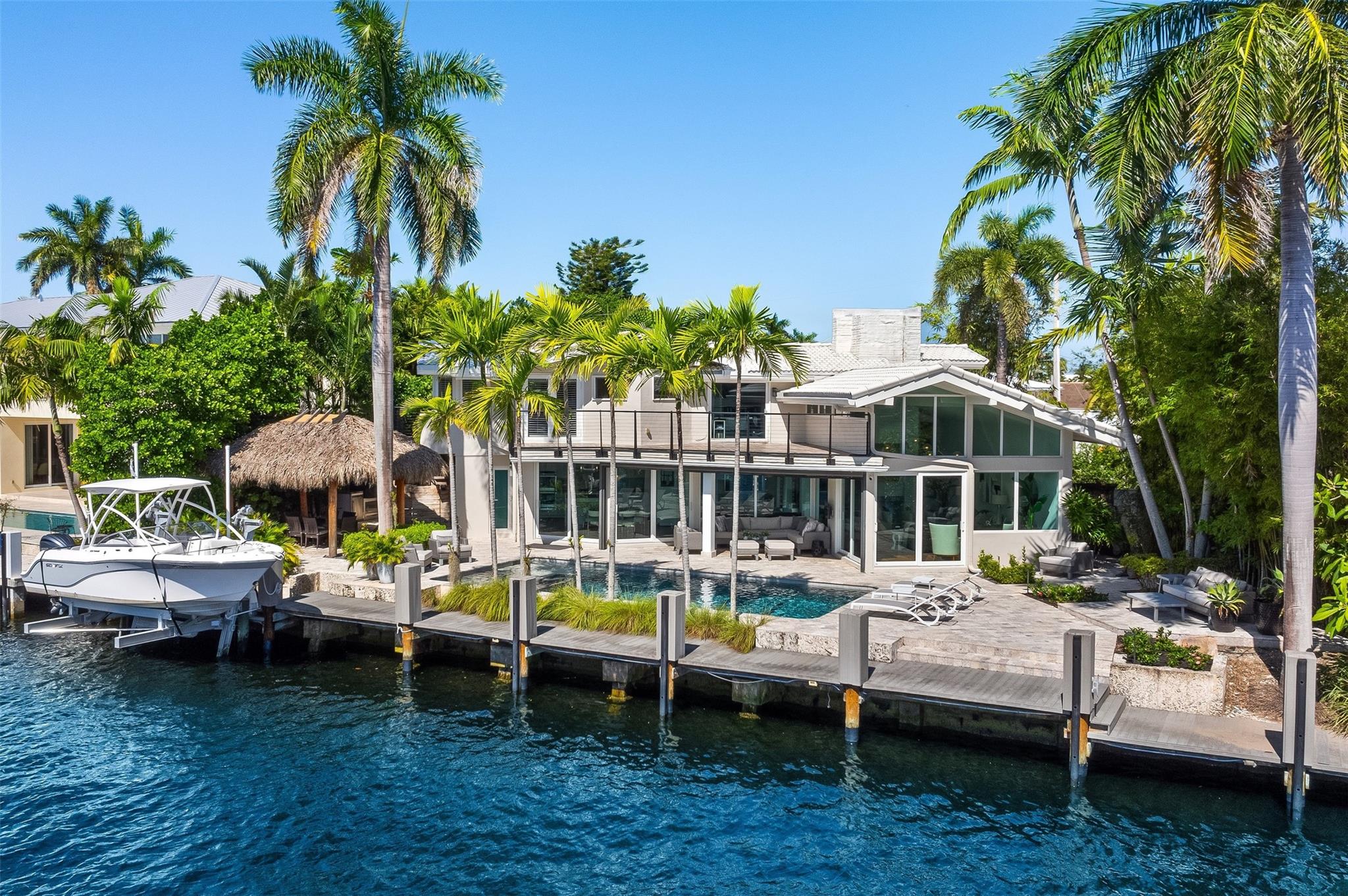 2880 NE 24th Pl Fort Lauderdale, FL 33305