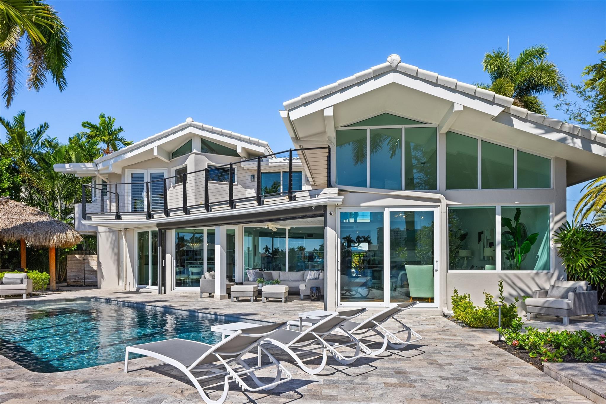 2880 NE 24th Pl Fort Lauderdale, FL 33305