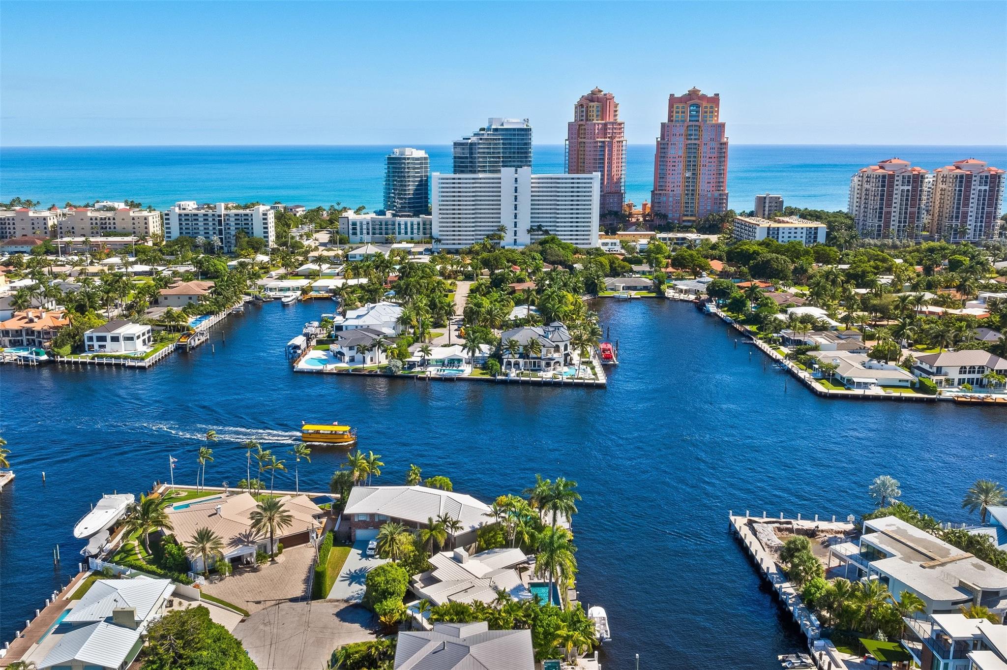 2880 NE 24th Pl Fort Lauderdale, FL 33305