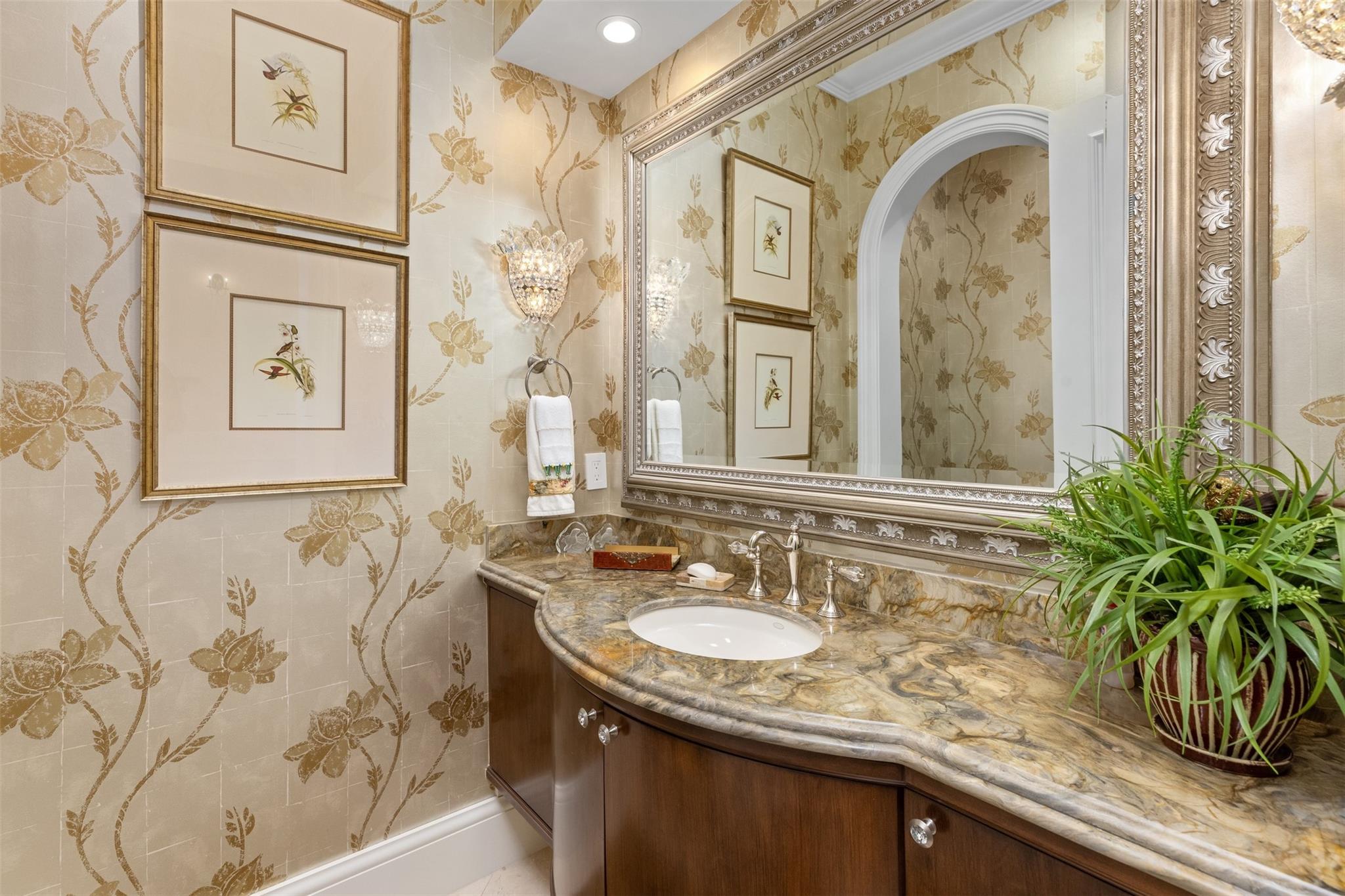 2716 Aqua Vis Blvd Fort Lauderdale, FL 33301