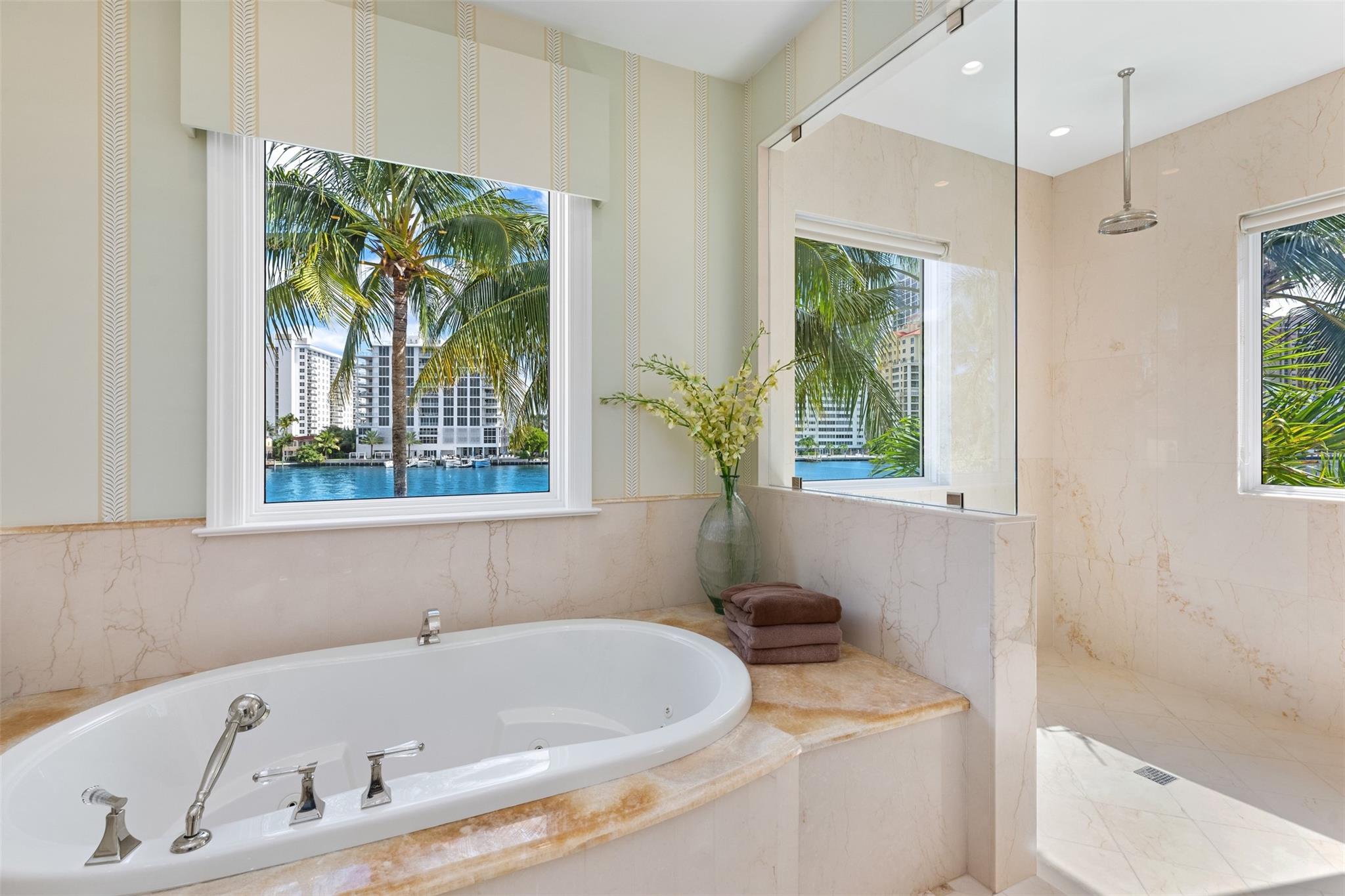 2716 Aqua Vis Blvd Fort Lauderdale, FL 33301