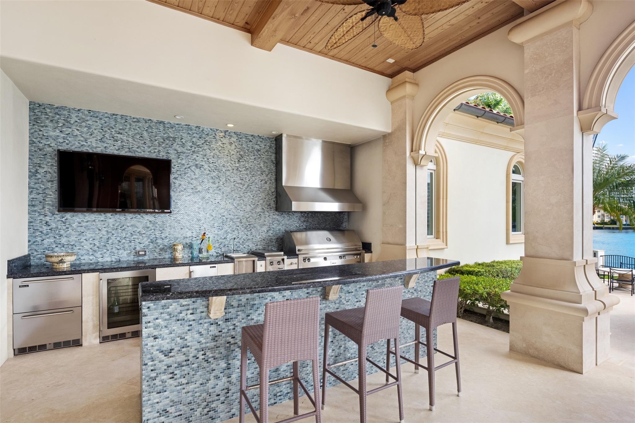 2716 Aqua Vis Blvd Fort Lauderdale, FL 33301