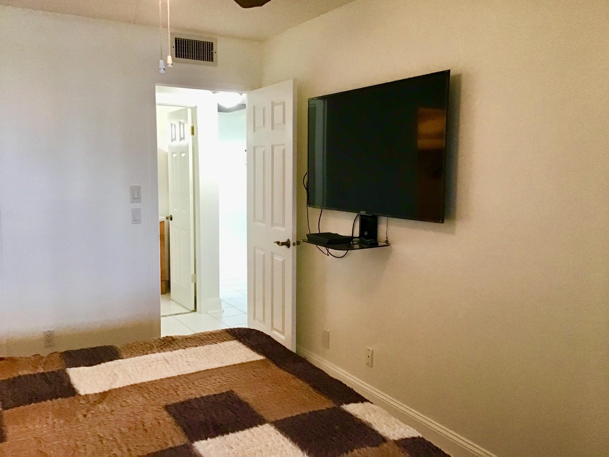 2038 Exeter C #2038 Boca Raton, FL 33434