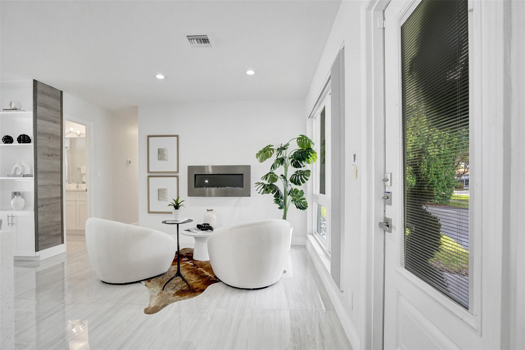 2129 NE 62nd Fort Lauderdale, FL 33308