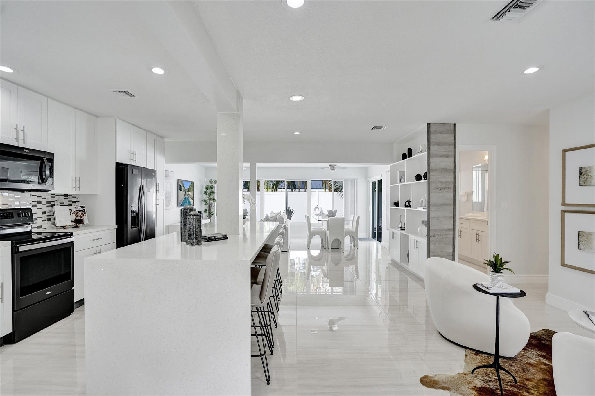 2129 NE 62nd Fort Lauderdale, FL 33308