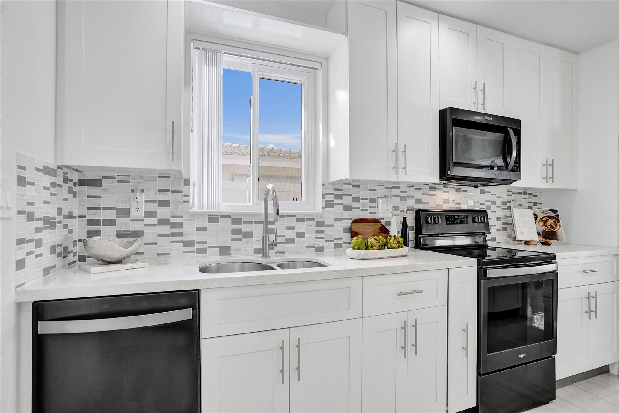 2129 NE 62nd Fort Lauderdale, FL 33308