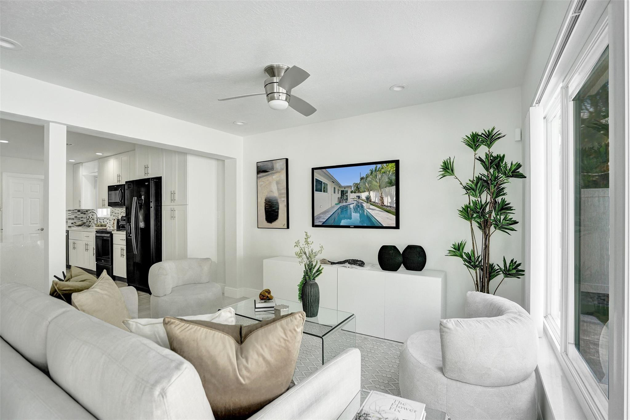 2129 NE 62nd Fort Lauderdale, FL 33308