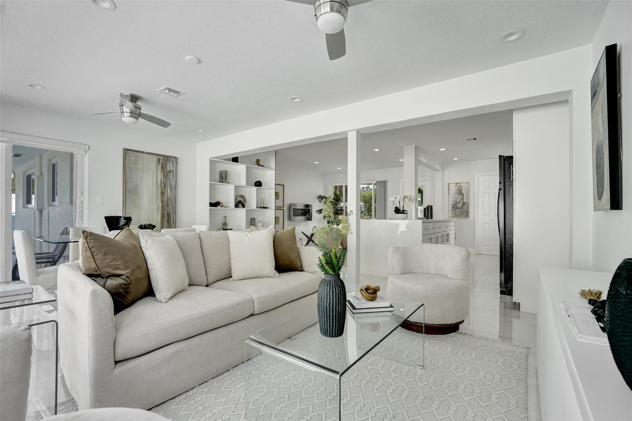 2129 NE 62nd Fort Lauderdale, FL 33308