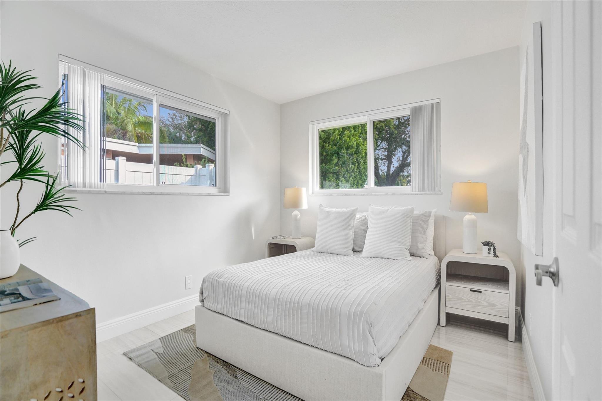 2129 NE 62nd Fort Lauderdale, FL 33308