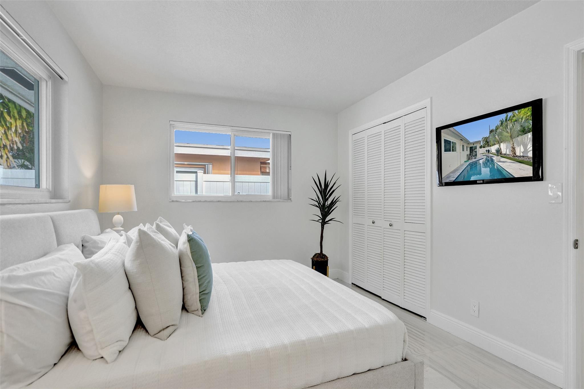 2129 NE 62nd Fort Lauderdale, FL 33308