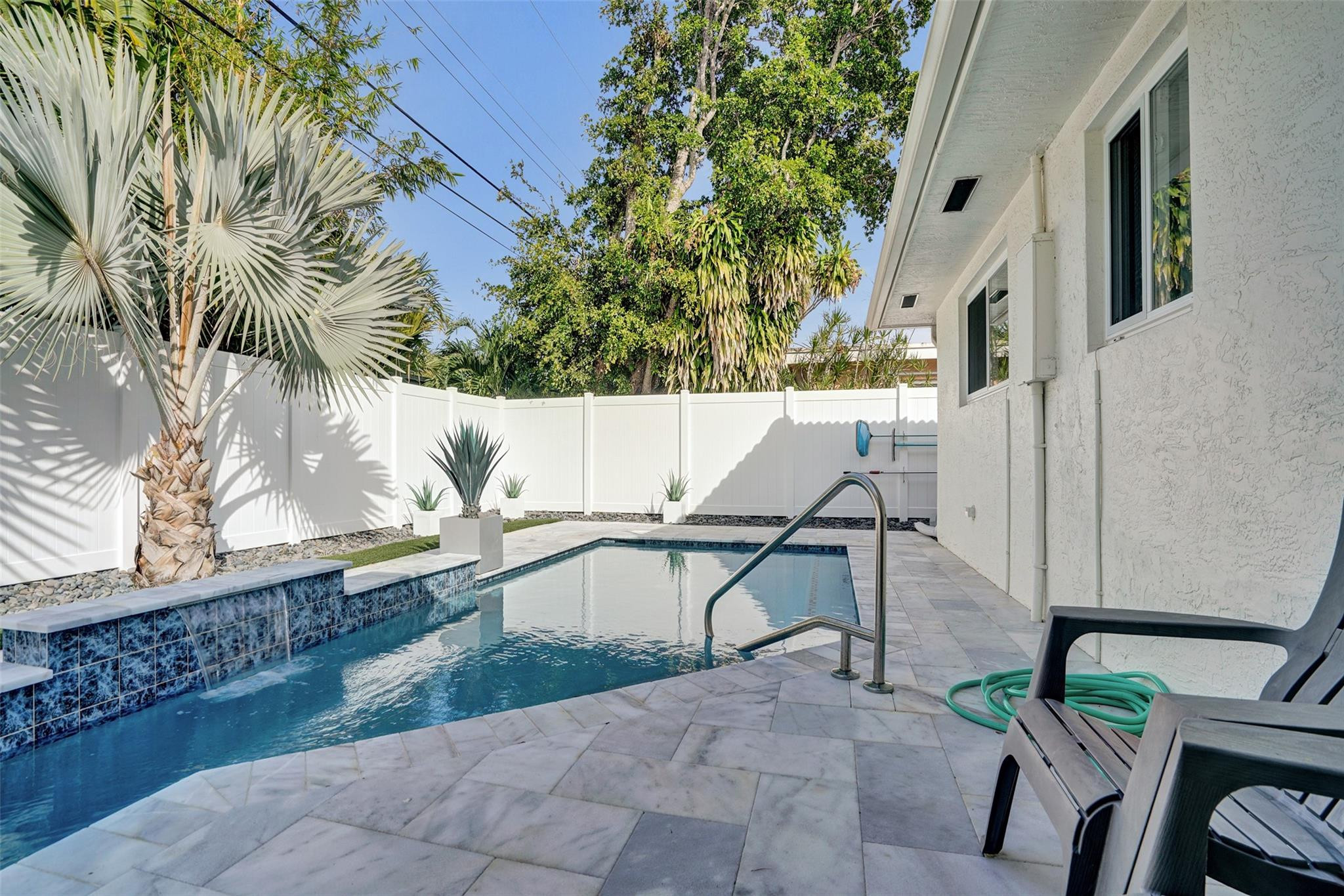 2129 NE 62nd Fort Lauderdale, FL 33308