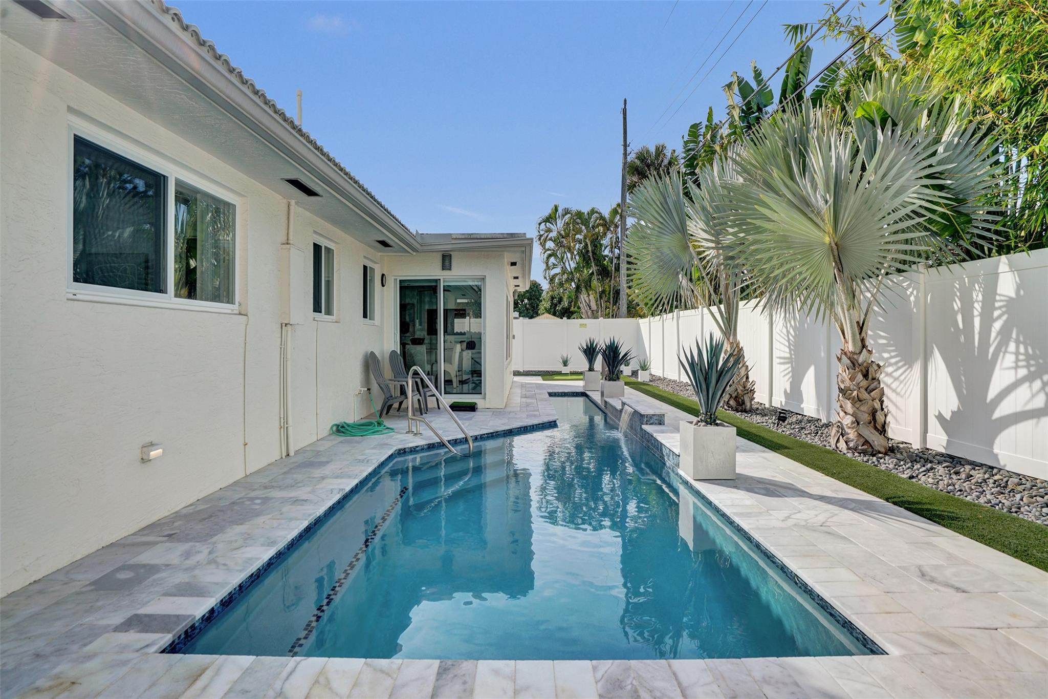 2129 NE 62nd Fort Lauderdale, FL 33308