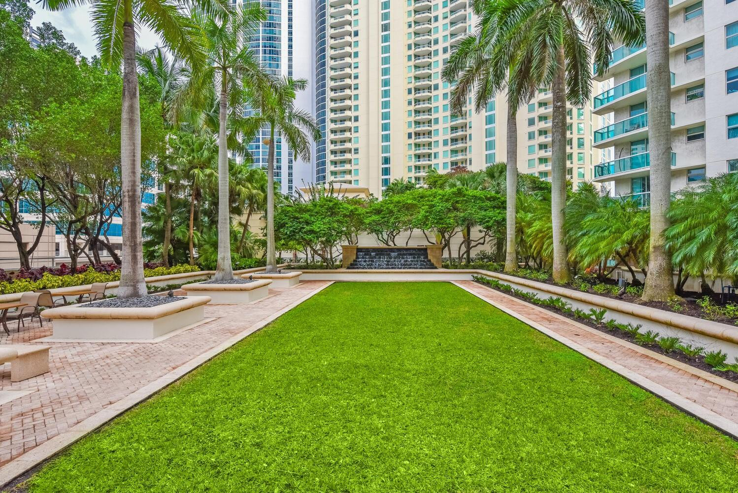 347 N New Riv #2303 Fort Lauderdale, FL 33301