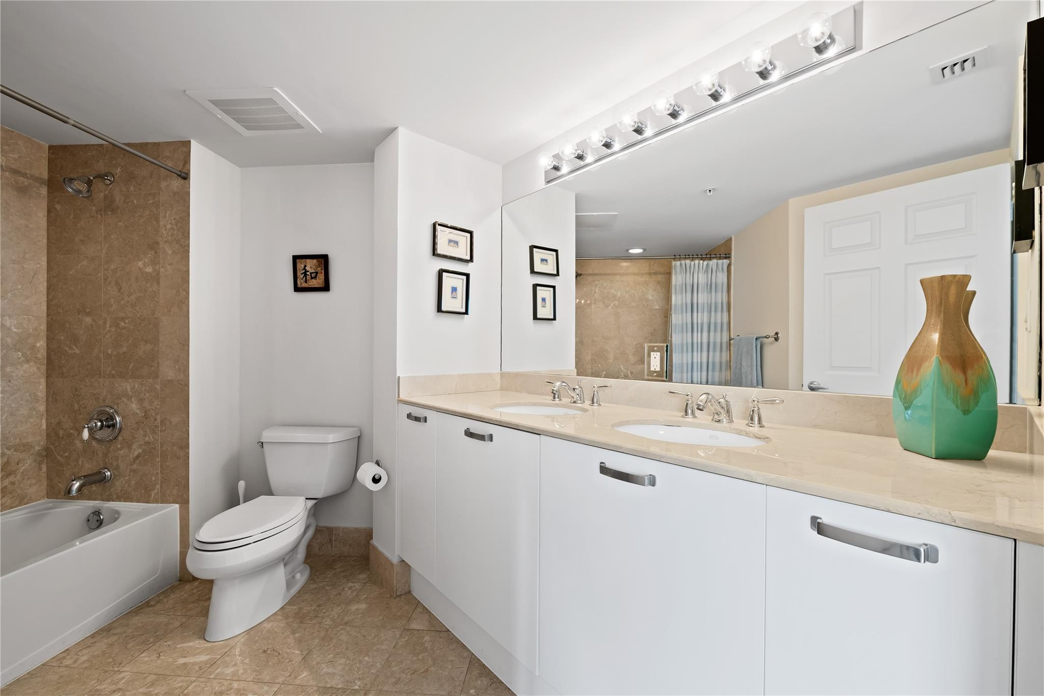 2011 N Ocean #504 Fort Lauderdale, FL 33305