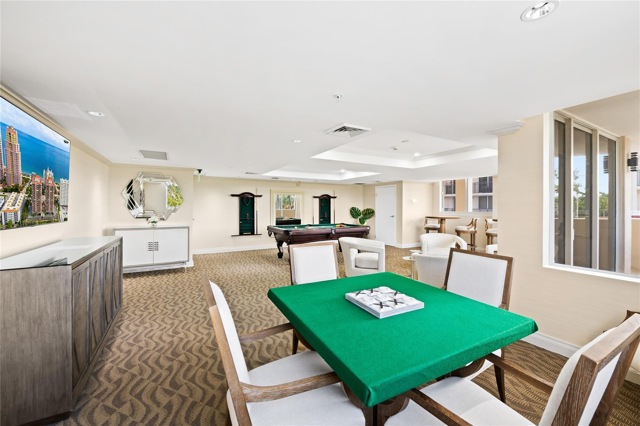 2011 N Ocean #504 Fort Lauderdale, FL 33305