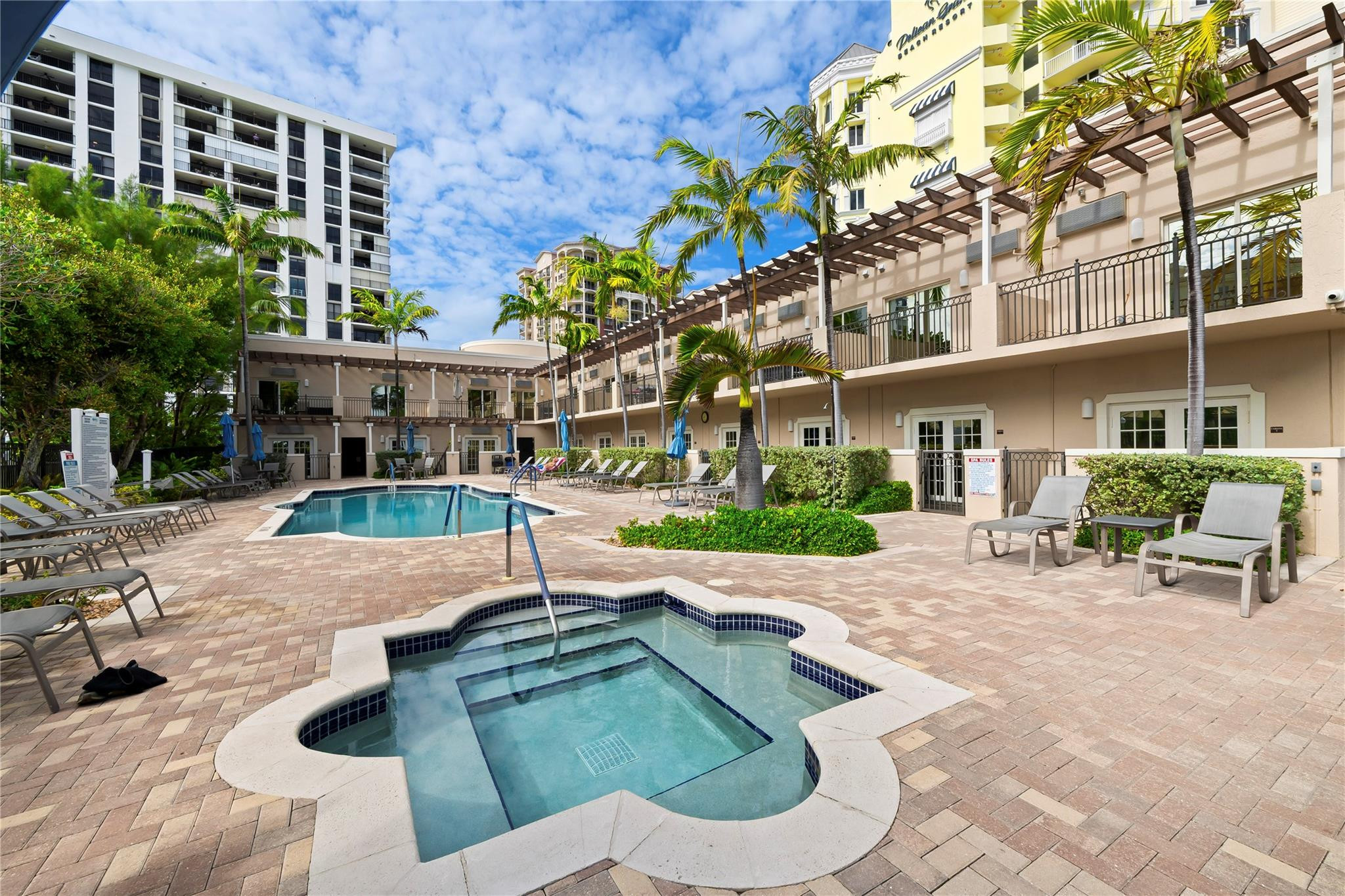 2011 N Ocean #504 Fort Lauderdale, FL 33305