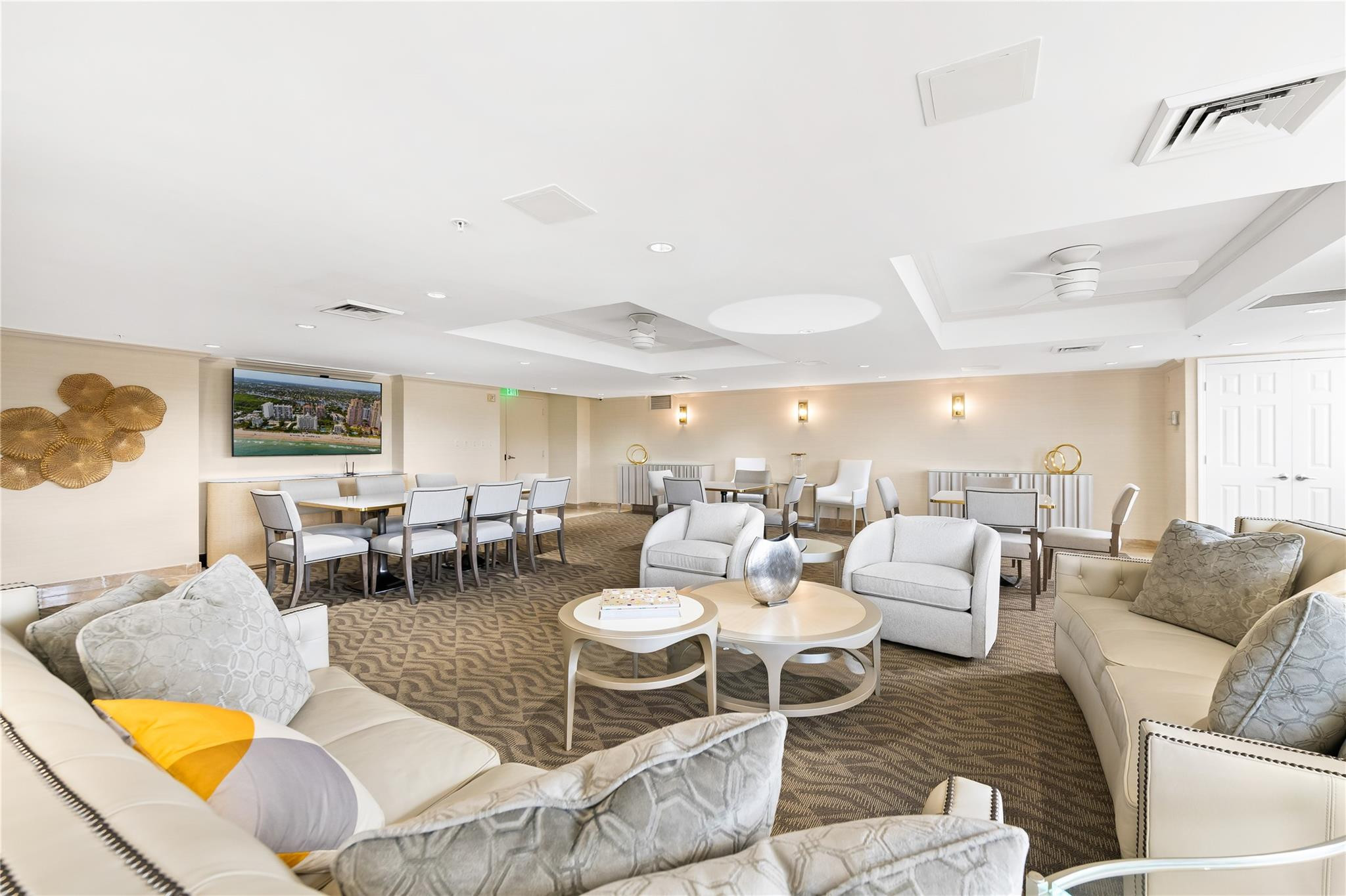 2011 N Ocean #504 Fort Lauderdale, FL 33305