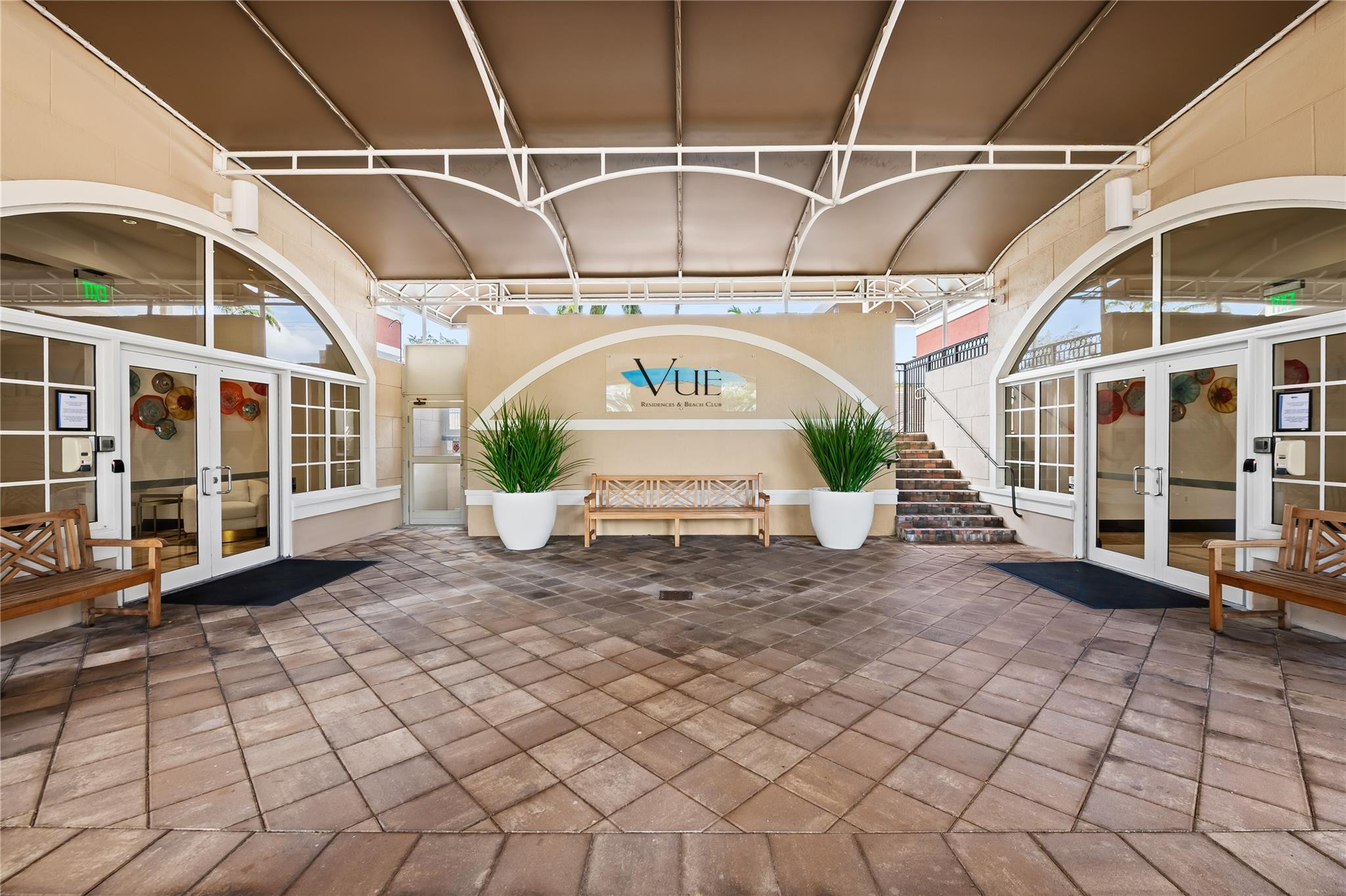 2011 N Ocean #504 Fort Lauderdale, FL 33305