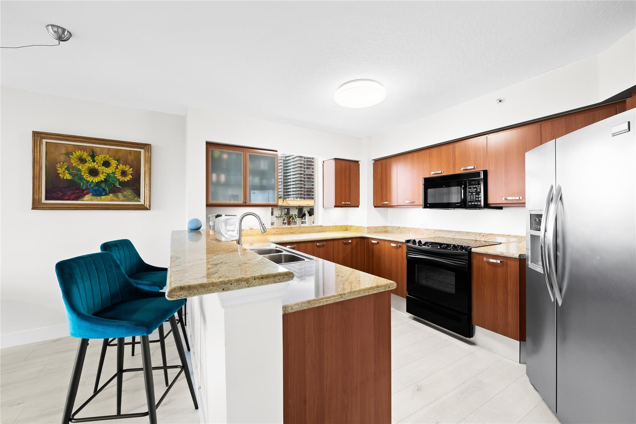 2011 N Ocean #504 Fort Lauderdale, FL 33305