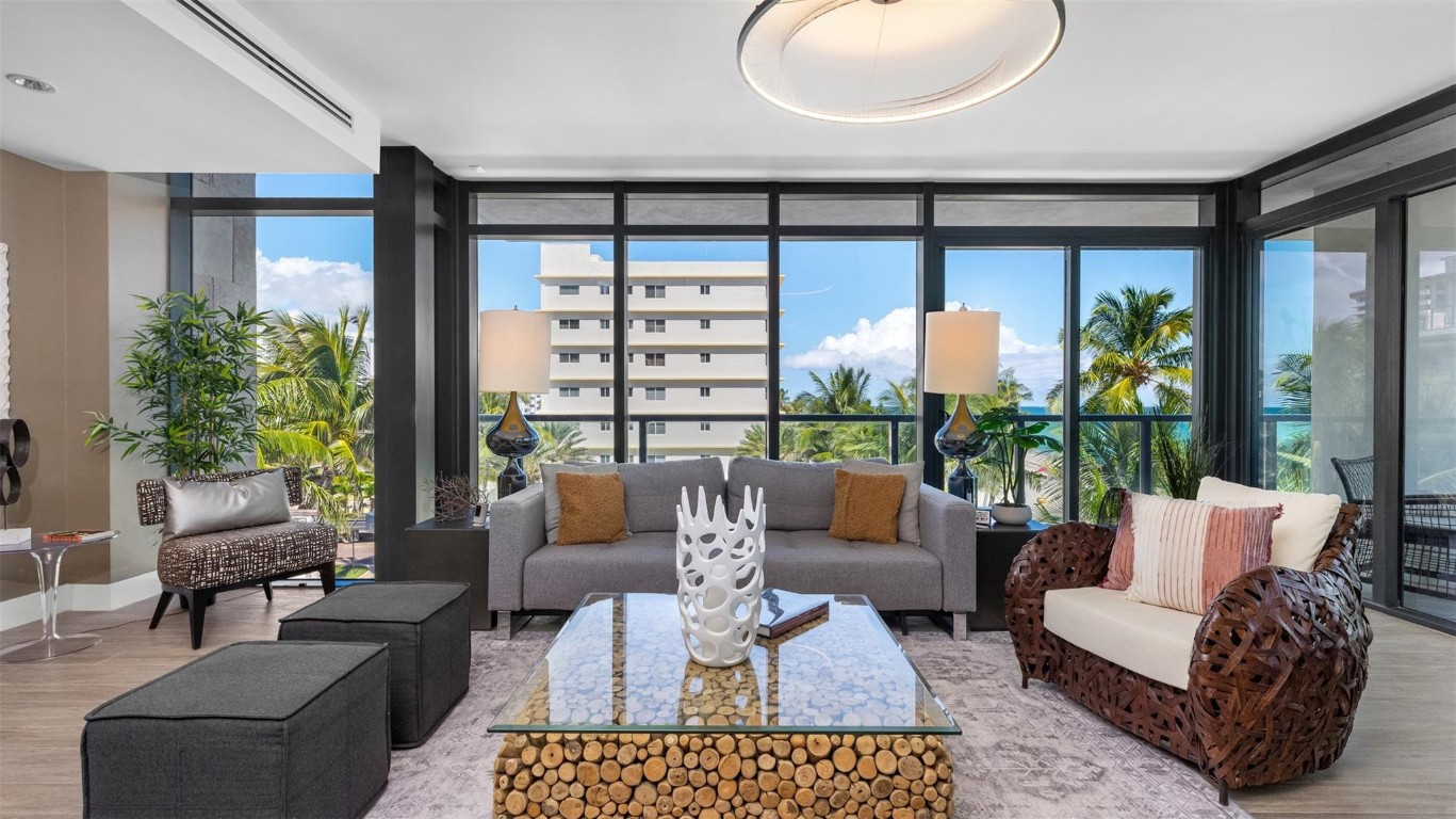 2205 S Surf #4B Hollywood, FL 33019