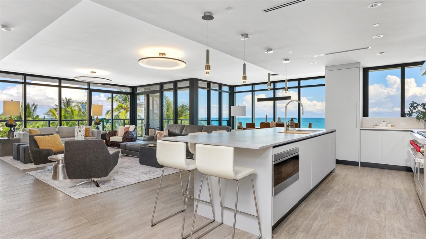 2205 S Surf #4B Hollywood, FL 33019