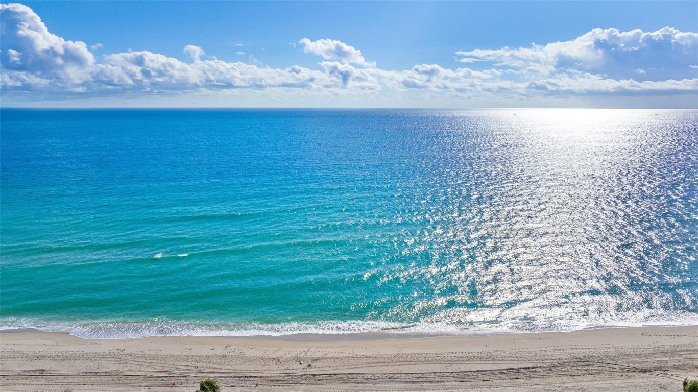 2205 S Surf #4B Hollywood, FL 33019