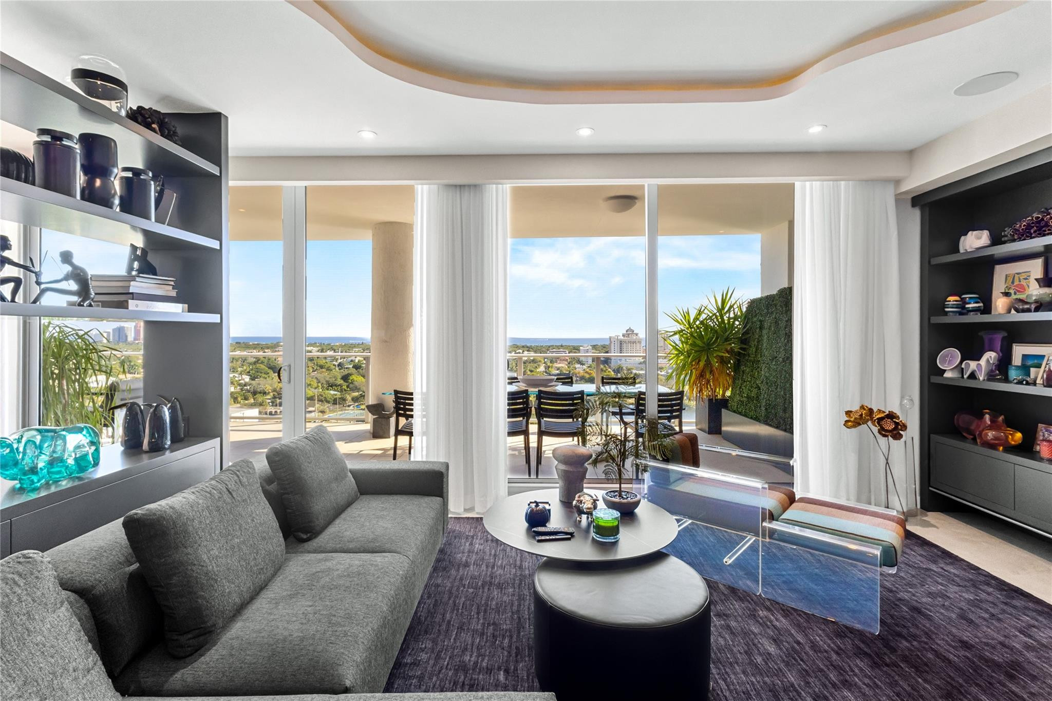 1180 N Federal #PH-1606 Fort Lauderdale, FL 33304