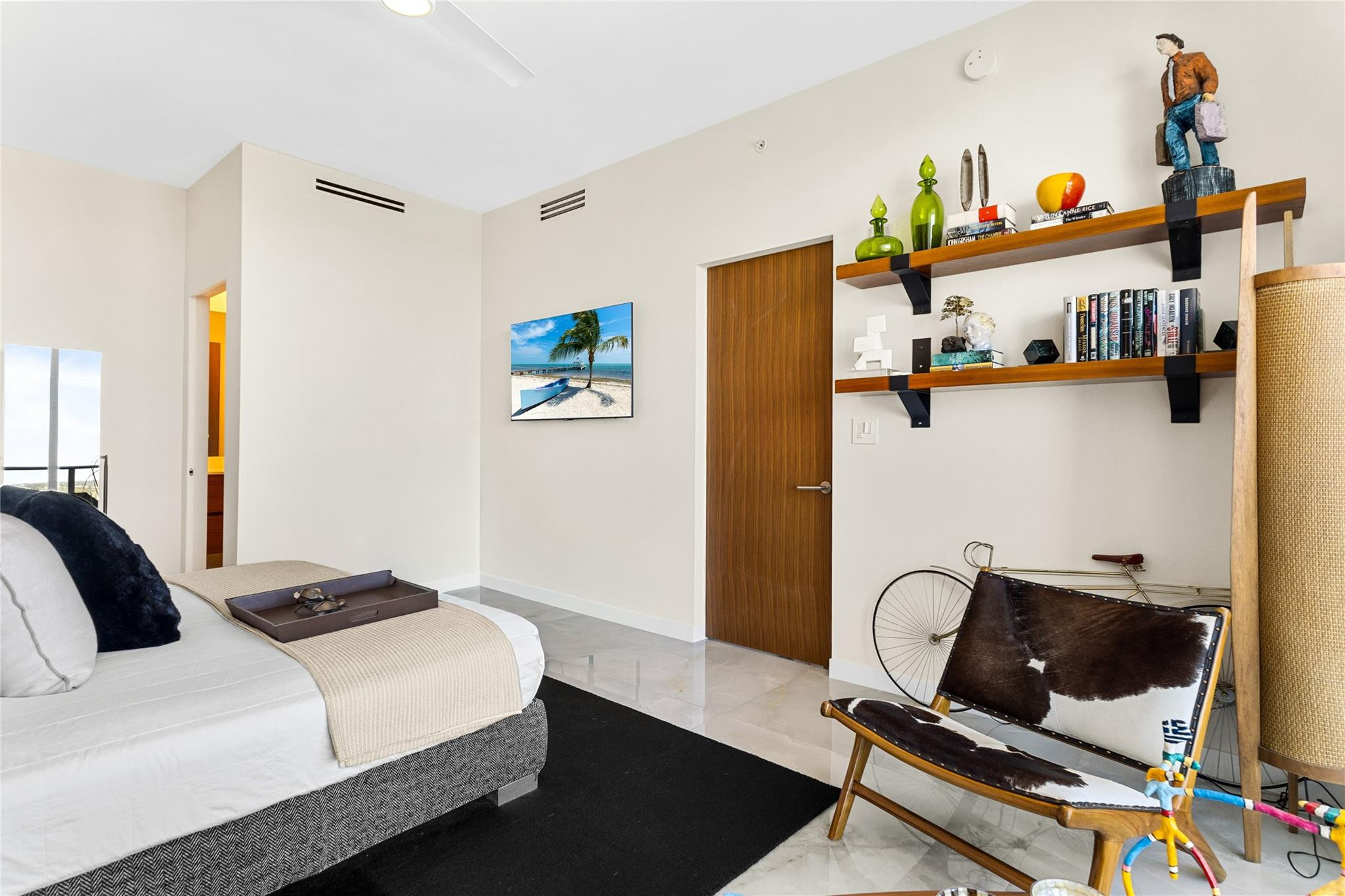 1180 N Federal #PH-1606 Fort Lauderdale, FL 33304