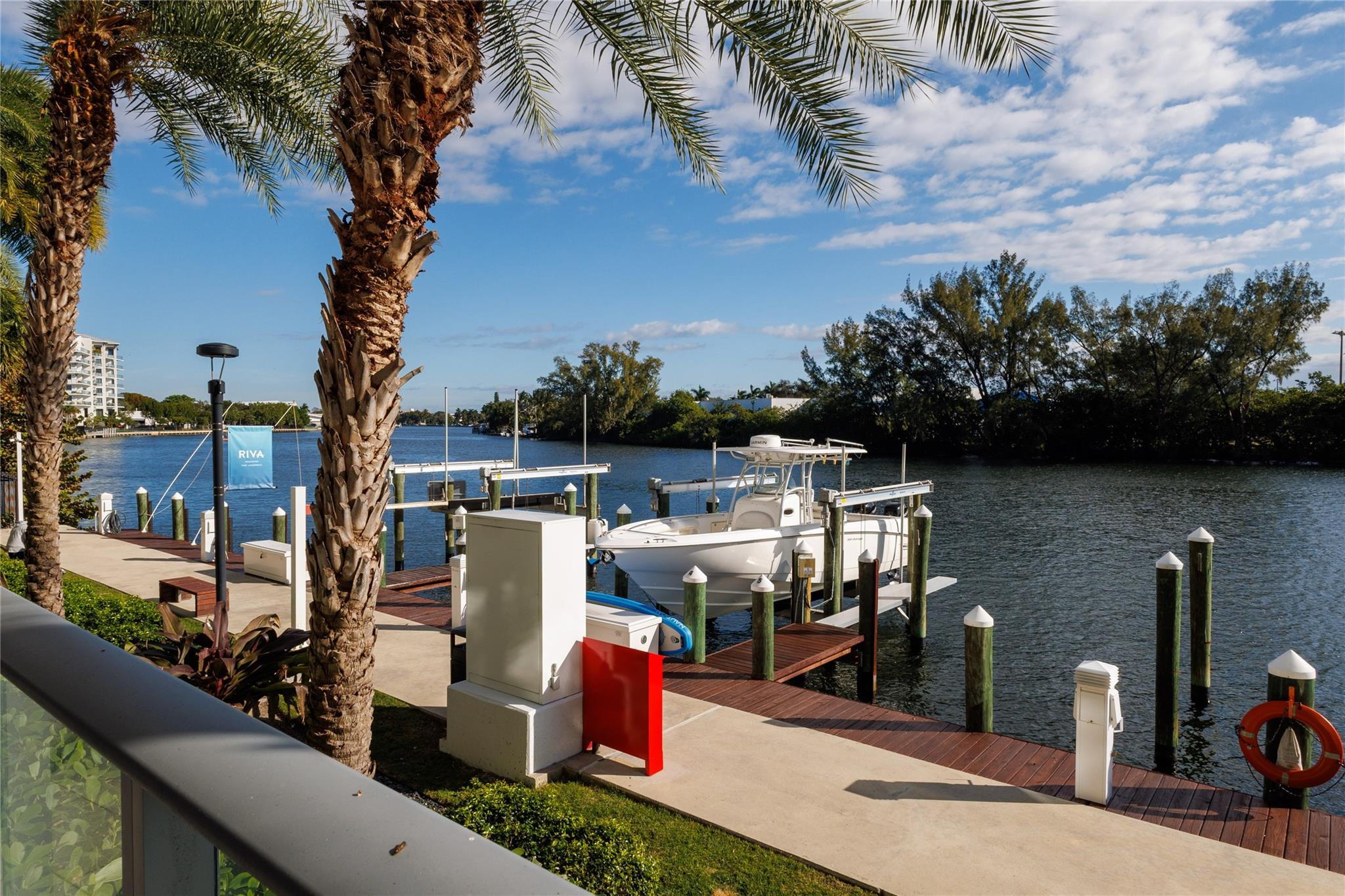 1180 N Federal #PH-1606 Fort Lauderdale, FL 33304