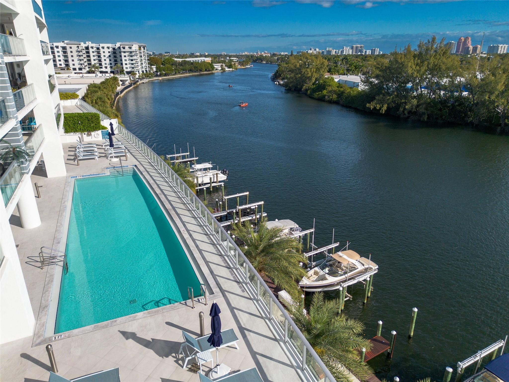 1180 N Federal #PH-1606 Fort Lauderdale, FL 33304
