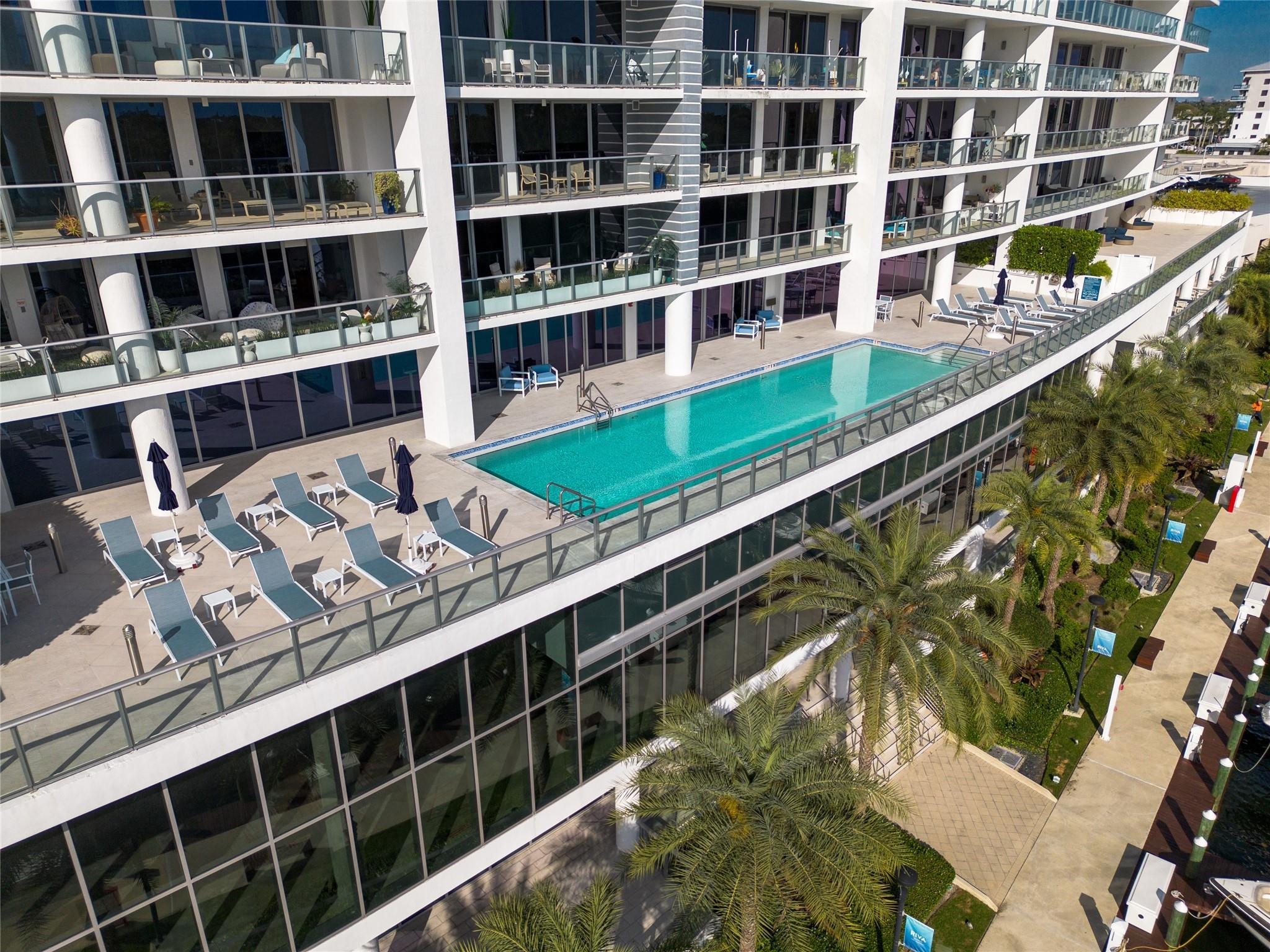 1180 N Federal #PH-1606 Fort Lauderdale, FL 33304