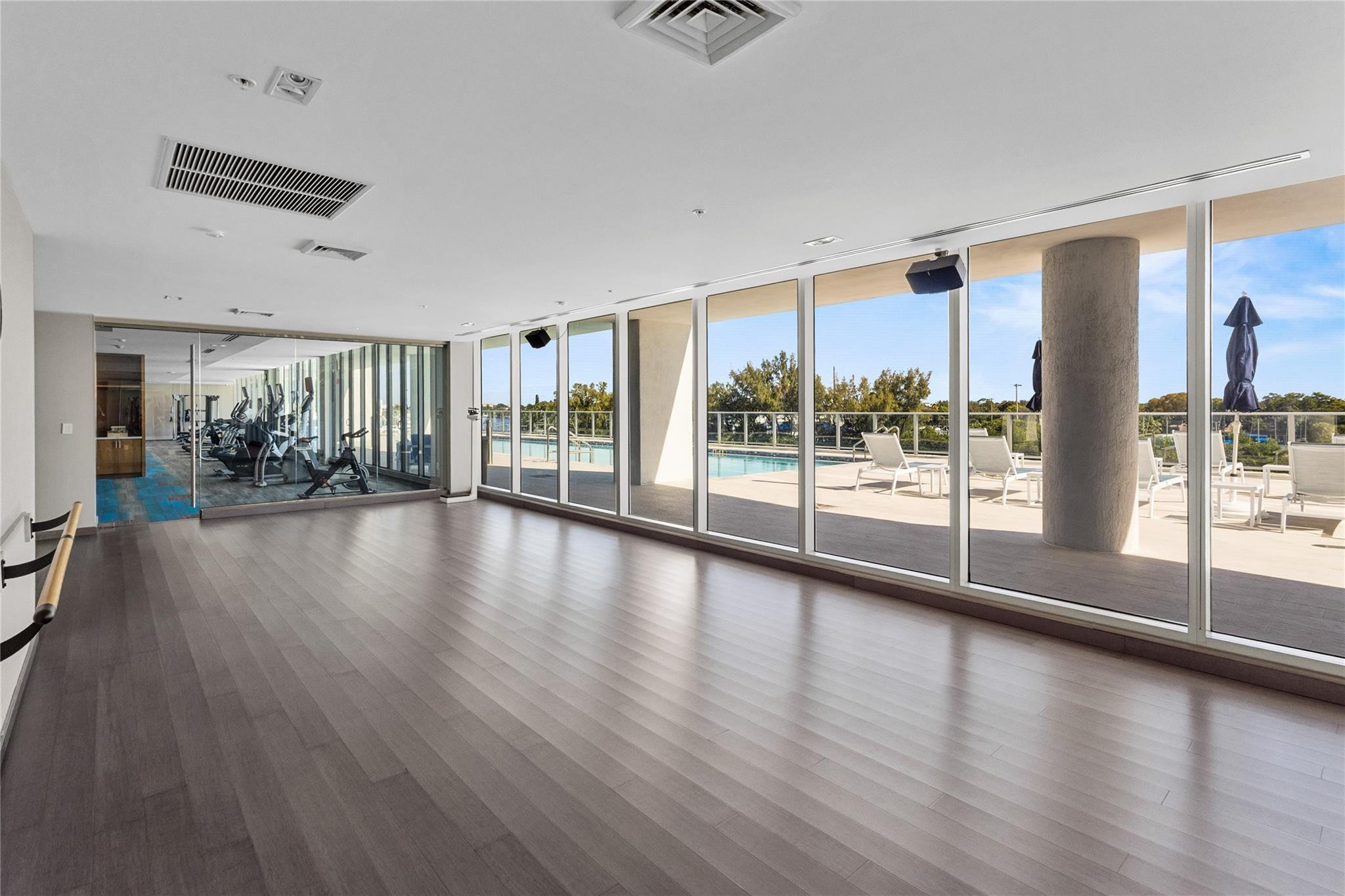 1180 N Federal #PH-1606 Fort Lauderdale, FL 33304