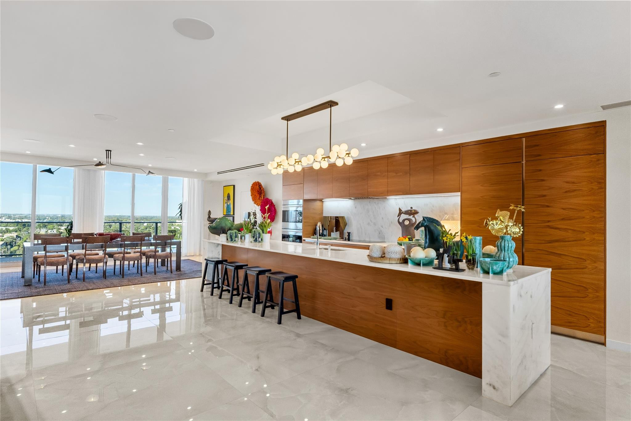 1180 N Federal #PH-1606 Fort Lauderdale, FL 33304