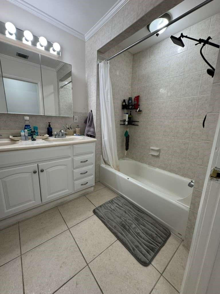 402 Saint Andrews #55 Hollywood, FL 33021